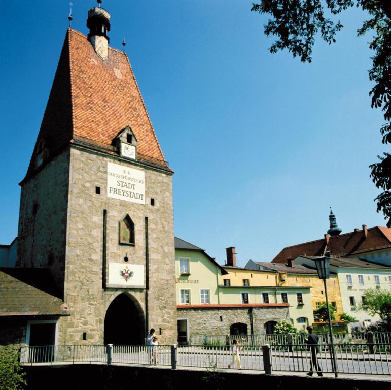 Hotel Hubertus 프레이스타드트 외부 사진
